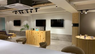 Café Tresor deploys AI to help Apple customers